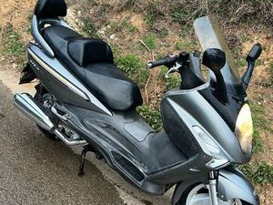 SCOOTER 125 CC SYM GTS 125 CC
