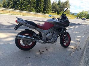 YAMAHA TDM 850 3VD С. ТЪРЪН