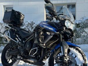 TRIUMPH TIGER 800 XRX