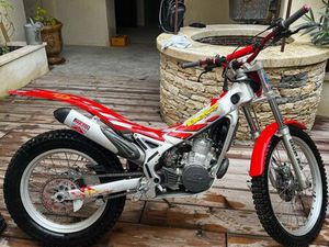 MOTO TRIAL BÊTA REV 3