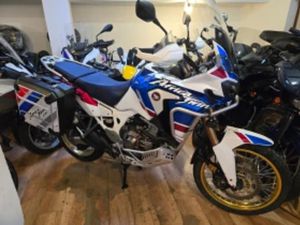 HONDA CRF 1000 ADVENTURE SPRTT DCT 30TH ANNIVERSARY