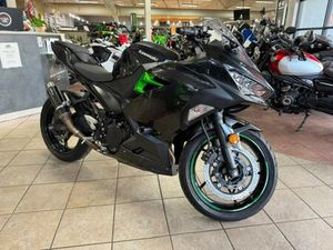 2023 KAWASAKI NINJA® 400 KRT EDITION