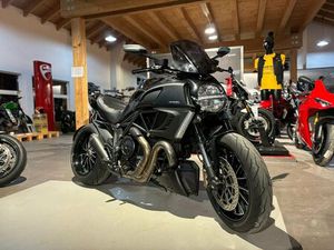 DUCATI DIAVEL 1200