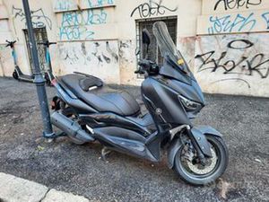 YAMAHA X-MAX 300 - 2019