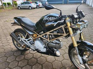 DUCATI MONSTER 600