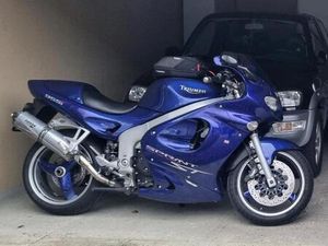 TRIUMPH SPRINT ST 955I **SEHR GEPFLEGT**ÖLW.+LUFTFILER+BAT NEU