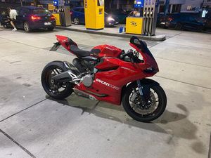 DUCATI PANIGALE 899