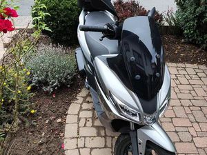 APRILIA SXR 50 CC E5, GLOSSY GREY, NUR 491 KM