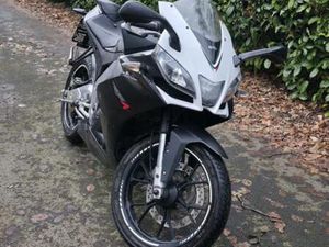 APRILIA RS4 125 (2014)