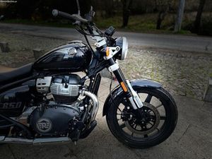 ROYAL ENFIELD SUPER METEOR 650