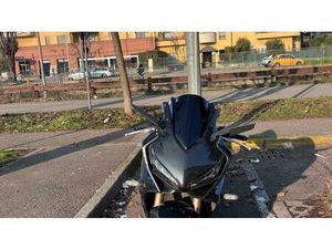 VENDO HONDA CBR 650 R (2021 - 23) USATA A BRUGHERIO (CODICE 9922665) - MOTO.IT