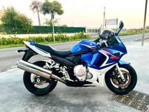 SUZUKI GSX650F COME NUOVA
