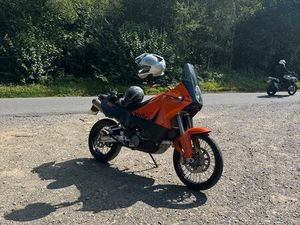 KTM ADVENTURE 950/990