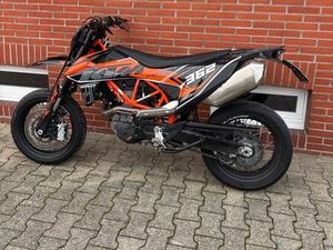 KTM SMCR 690