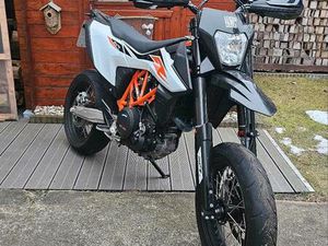 KTM 690 SMC R