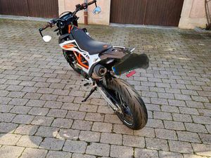 KTM SMCR 690