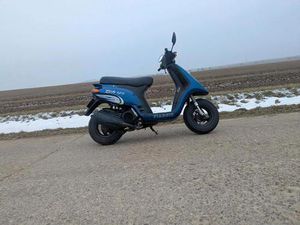 PIAGGIO TPH 125 ORIGINAL GILERA 150 172 ROLLER SCOOTER