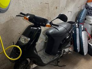 PIAGGIO TYPHOON 50 ROLLER - LÄUFT GUT, KLEINE REPARATUREN