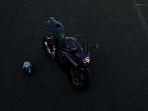 GSXR 750 AUCH TAUSCH GEGEN NAKED