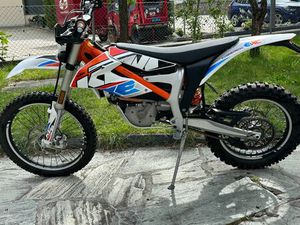 KTM FREERIDE E-XC – GROSSER AKKU, GROSSE REICHWEITE, FAST WI