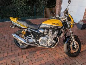 YAMAHA XJR 1300 KENNY ROBERTS