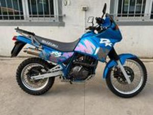 SUZUKI DR 650 RSE LEGGI BENE