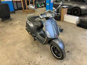 SPRINT 125 ABS FRISCHES SERVICE, REIFEN ETC. NEU