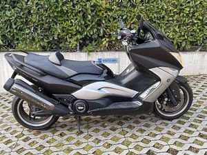 YAMAHA T-MAX XP 500 TECH MAX ABS