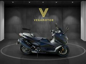 YAMAHA - TMAX 560 TECH MAX