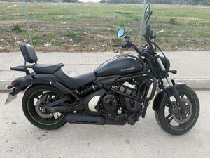 KAWASAKI - VULCAN 650