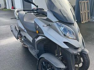 SCOOTER QUADRO 350 MP3