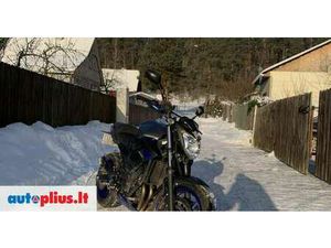 YAMAHA XJ6 600 CC, STREET / CLASSIC