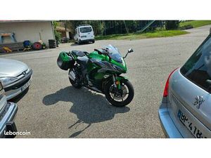 KAWASAKI Z1000SX