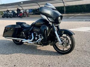 STREET GLIDE CVO 2017