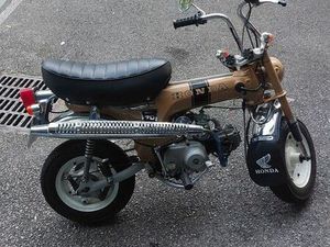 HONDA DAX ST 70