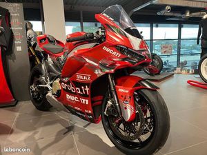 DUCATI PANIGALE V4 2025