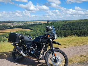 ROYAL ENFIELD HIMALAYAN 411 – 2022