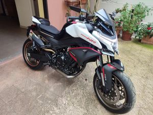 CF MOTO NK 800 SPORT