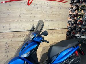 PIAGGIO MEDLEY 125 E5+ ABS // INKL. ORIGINAL WINDSCHILD