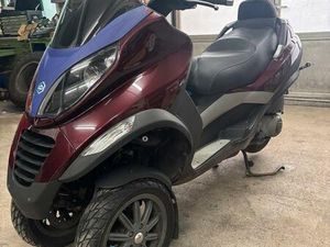 PIAGGIO MP3 250 CCM