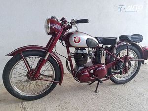 MOTO MOTO BSA C 11G