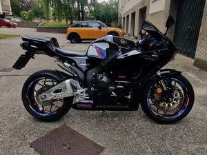 HONDA CBR 600 SCHWARZ