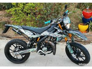 RIEJU MRT PRO SM 50 CC 1ÈRE MAIN DE 2023 6100 KM