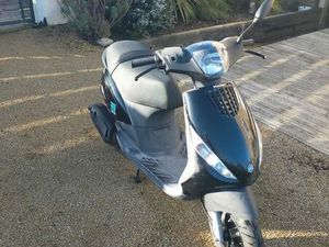 SCOOTER PIAGGO ZIP 2T