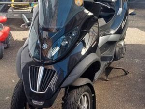 SCOOTER PIAGGIO MP3 400IE