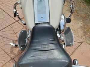 HARLEY-DAVIDSON ROAD KING POLICE