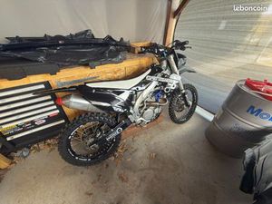 KXF 450