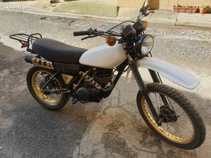 YAMAHA 250 XT