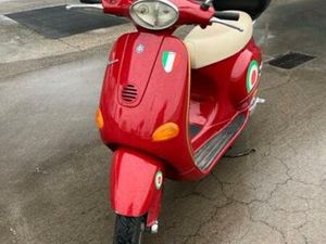 VESPA - ET4 125