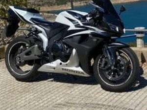 HONDA - CBR 600 RR